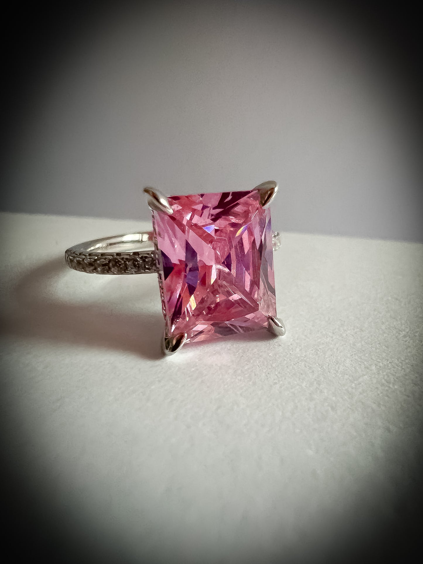Allegra Pink